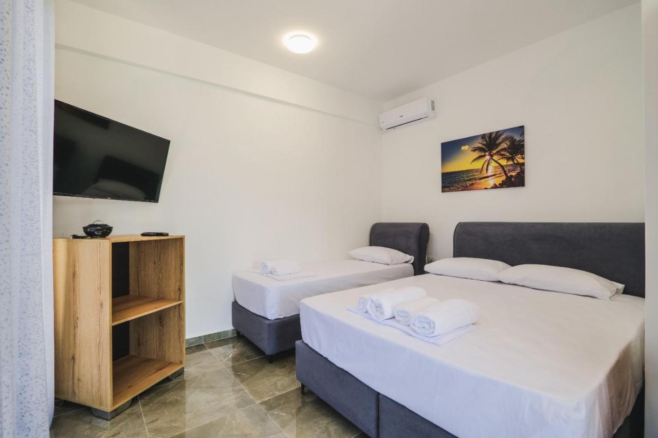 Vullkan Hotel Ksamil Chambre photo